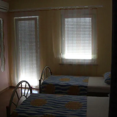 Ema Apartament